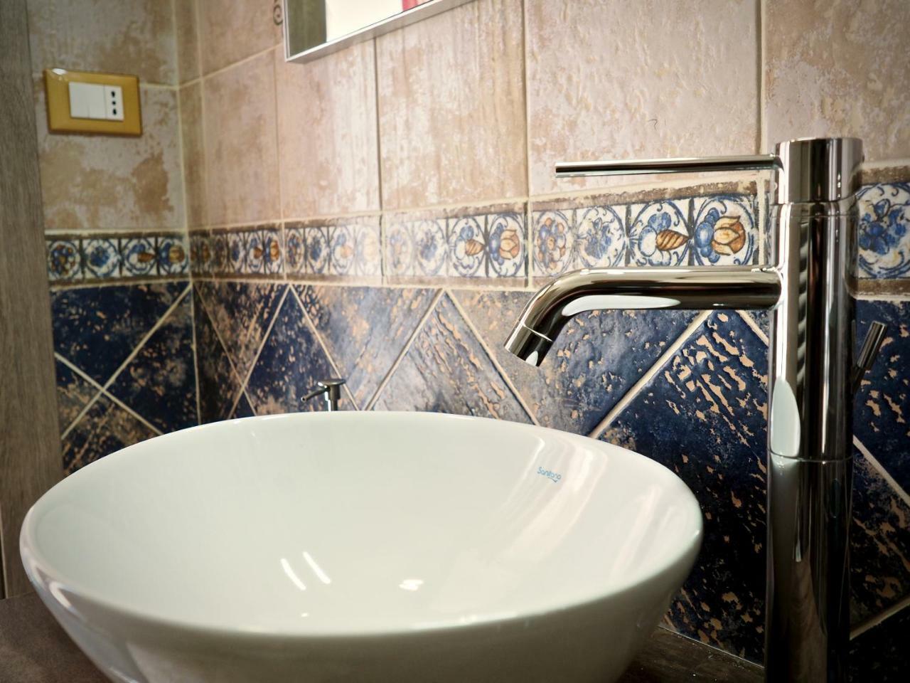 Romantic Suite Con Vista San Donato เจนัว ภายนอก รูปภาพ